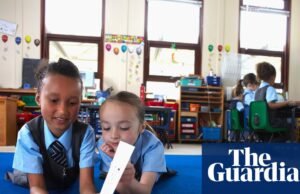 ‘Trata-se de tornar a leitura tão natural quanto respirar’: Mallory Blackman apoia livros do Ano Nacional de Leitura