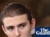 Barron Trump disse à polícia que era “muito próximo” da suposta vítima de estupro, ouve o tribunal. notícias do Reino Unido
