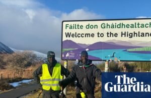 ‘Tem sido incrível’: amigos sudaneses completam caminhada de 1.400 quilômetros até a Grã-Bretanha