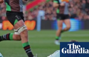 Van Poortvliet avançou mancando antes de mancar para frente quando o incômodo Arlequim fracassou novamente. amo rugby