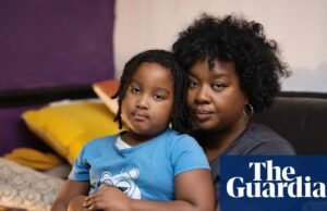 Professores na Inglaterra levam alunos sem-teto para a escola e lavam suas roupas, mostra uma pesquisa. morador de rua