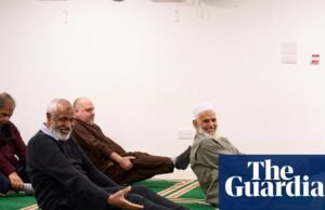 Pilates depois das orações: aulas masculinas nas mesquitas de Bradford oferecem preparo físico e amizade Bradford