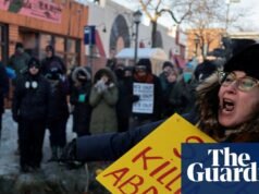 Protestos anti-ICE ocorrerão em todos os EUA enquanto os organizadores pedem uma greve nacional. Notícias dos EUA