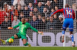 Premier League: Palace recebe Chelsea, Newcastle enfrenta Villa e Forest visita Brentford