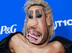 Celebrity Mayhem – Adivinhe o garanhão sem camisa!