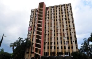 Torre Palace: Relembre a polêmica em torno do primeiro hotel de luxo de Brasília; Explodir neste domingo
