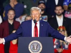 Novos megadoadores com grandes empresas antes dos super PACs de Trump apoiarem o governo