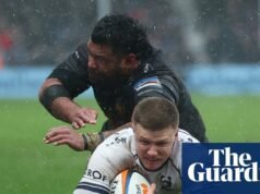 Hayward leva o Bristol à vitória contra o Exeter depois que a chuva interrompe o jogo aberto. amo rugby