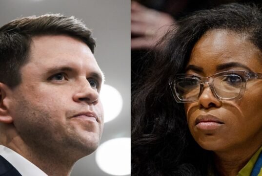 Democratas na corrida para o Senado do Texas pedem revisão do ICE horas após tiroteio em Minnesota