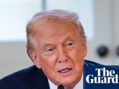 ‘Absolutamente nenhum detalhe’: Especialistas preocupados enquanto Trump revela plano de saúde Cuidados de saúde dos EUA