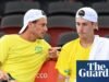 Churrasco, ballboys e laranjas: os grandes nomes do tênis australiano transmitem ‘forte tradição’ para a próxima geração do Australian Open 2026