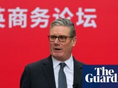 Starmer diz que houve progresso em tarifas e viagens sem visto nas negociações de Pequim – Vídeo | Keir Starmer