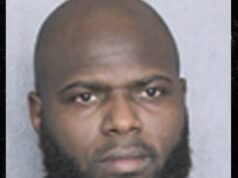 Jairzinho Rozenstruik é preso após suposto incidente de violência doméstica