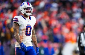 O recebedor do Bills, Keon Coleman, recebe apoio do novo técnico Joe Brady após críticas do dono do time, Terry Pegula