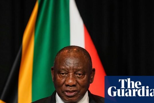 África do Sul expulsa importante diplomata israelense por ‘ataques ultrajantes’ ao presidente África do Sul