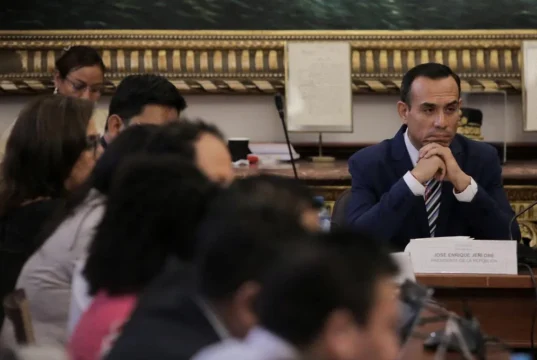 Presidente peruano diz que reação negativa ao encontro com empresário chinês visa atrapalhar eleição