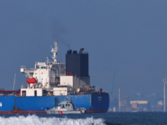 Suspeito capitão de navio-tanque russo sob custódia francesa