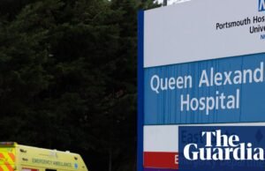 Médico legista pede mais orientação para doulas após morte de bebê em Hampshire | obstetrícia