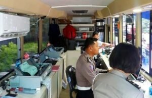 Estes são dois locais de serviço em Jacarta e South Tangerang