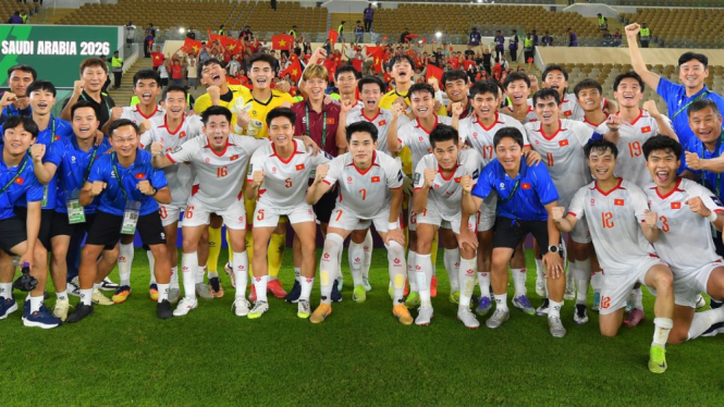 6966f57715edb-pemain-timnas-vietnam-u-23_665_374.png
