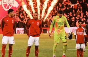 Arsenal x Manchester United está em andamento! Em qual TV isso está passando?