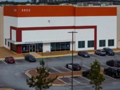 Partido Democrata pede ao principal espião dos EUA que explique sua presença durante ataque do FBI a instalações eleitorais