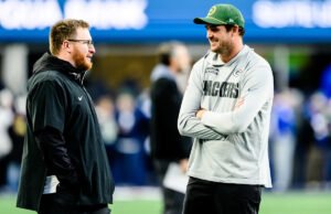 Eagles contratam o técnico do Packers QB, Sean Mannion, de 33 anos, como coordenador ofensivo