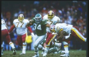 Morte no campo de moradores de rua do ex-Eagles, o atacante defensivo dos Raiders, Kevin Johnson, foi considerado homicídio