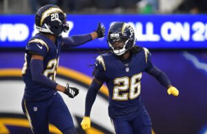 PFF nomeou este jogador como ‘Superstar Secreta’ dos Chargers em 2025