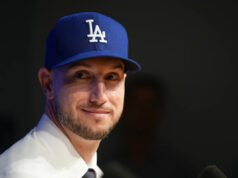Dodgers apresentam Kyle Tucker, dizem que Teoscar Hernandez está ‘animado’ para jogar no campo esquerdo