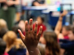 O alto custo dos cuidados infantis está forçando as mães a repensar a possibilidade de ter filhos