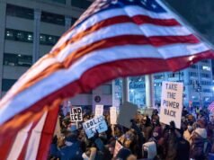 Após o assassinato do agente da Patrulha da Fronteira Alex Pretty, os protestos se espalharam por todo o país