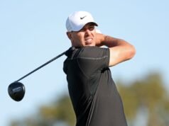 Brooks Koepka retorna ao PGA Tour enquanto Justin Rose lidera o Farmers Insurance Open