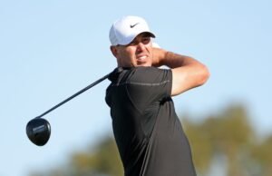 Brooks Koepka retorna ao PGA Tour enquanto Justin Rose lidera o Farmers Insurance Open