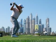 Francesco Molinari voltou no tempo para assumir a liderança na primeira rodada do Dubai Desert Classic