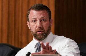 O senador Markwen Mullin lidera o MAGA Gaslighting depois que outro cidadão americano foi baleado em Minneapolis