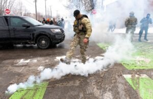 DHS responde ao vídeo da patrulha de fronteira jogando gás verde em Minneapolis