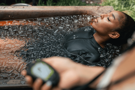 Por quanto tempo você deve mergulhar a frio? Perguntamos a um especialista (2026)