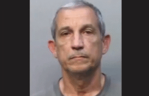 O lojista, de 63 anos, foi preso por não digitalizar todos os seus itens na via de autoatendimento