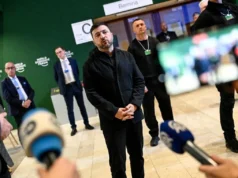 Presidente Zelenskiy sugere conversações “tripartidas” entre Rússia, EUA e Ucrânia nos Emirados Árabes Unidos