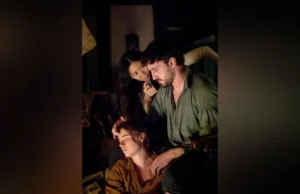 O que a peça shakespeariana de Chloé Zhao, Hamnet, perdeu e ganhou ao passar de página para tela