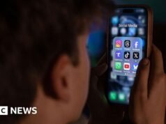 Meta bloqueia 550.000 contas sob nova lei