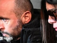 A custódia do proprietário do incêndio fatal em um bar de esqui suíço em Crans-Montana foi prorrogada