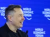 Musk diz que as tarifas dos EUA estão tornando a energia solar um desafio na estreia em Davos