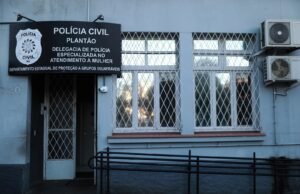 Suspeito de cúmplice de esfaqueamento é preso por tentativa de homicídio de mulher de Porto Alegre.