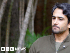 Dhir Bandi, filho de um político venezuelano preso, criticou a libertação