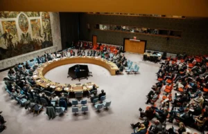 EUA dizem à ONU todas as opções disponíveis e alertam que o Irã responderá a qualquer invasão