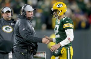 A contratação do HC Mike McCarthy pelos Steelers não foi uma tentativa de trazer o QB Aaron Rodgers de volta ao time para uma segunda temporada.