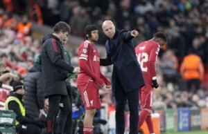 Arne Slott admite que o Liverpool não pode errar mais na liga