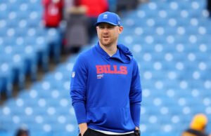 Joe Brady terá sua segunda entrevista com os Raiders.